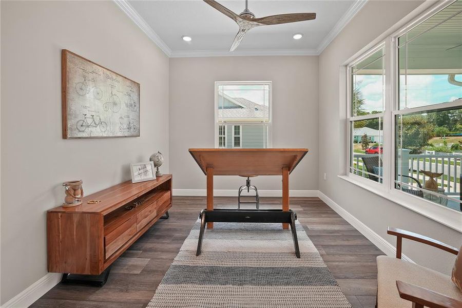 Furnished interior view inside a new home in , Lady Lake (Image 13).