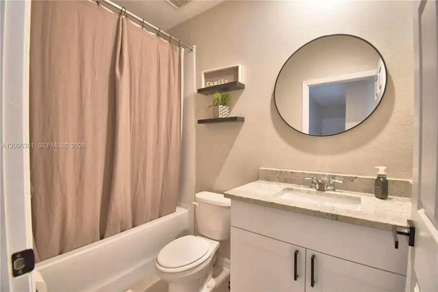 Furnished interior view inside a new home in Lake Deer Estates - Classic Series, Kissimmee (Image 7).