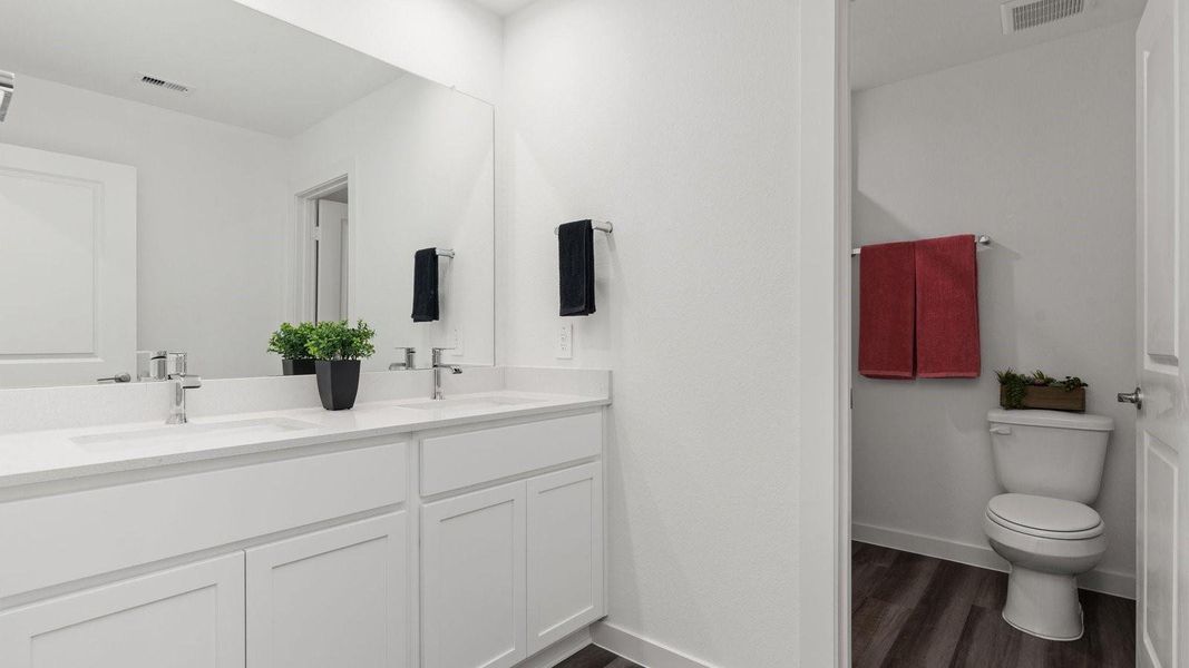 *Images and 3D tour are for illustration only and options may vary from home as built. *Images and 3D tour are for illustration only and options may vary from home as built.