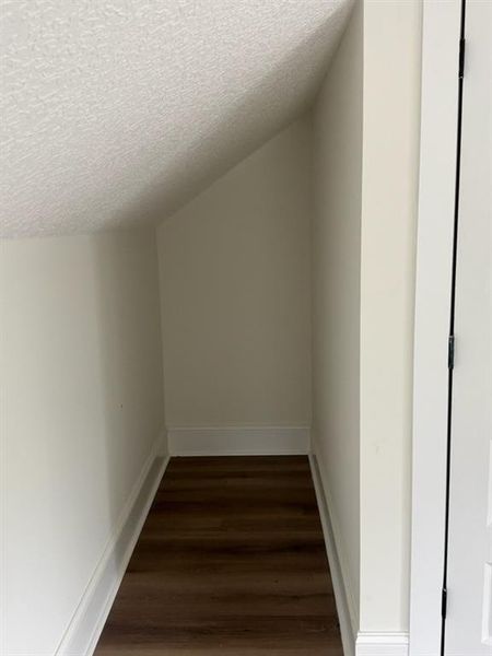 Spacious, unfurnished interior of a new home in , Jesup (Image 21).