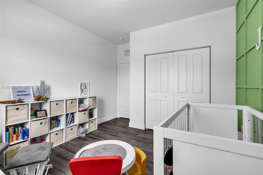 Furnished interior view inside a new home in , Miami (Image 41).