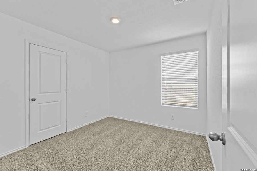Spacious, unfurnished interior of a new home in Preserve at Medina, Von Ormy (Image 19).