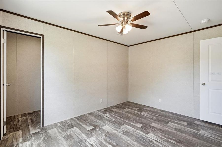 Spacious, unfurnished interior of a new home in , Okeechobee (Image 23).