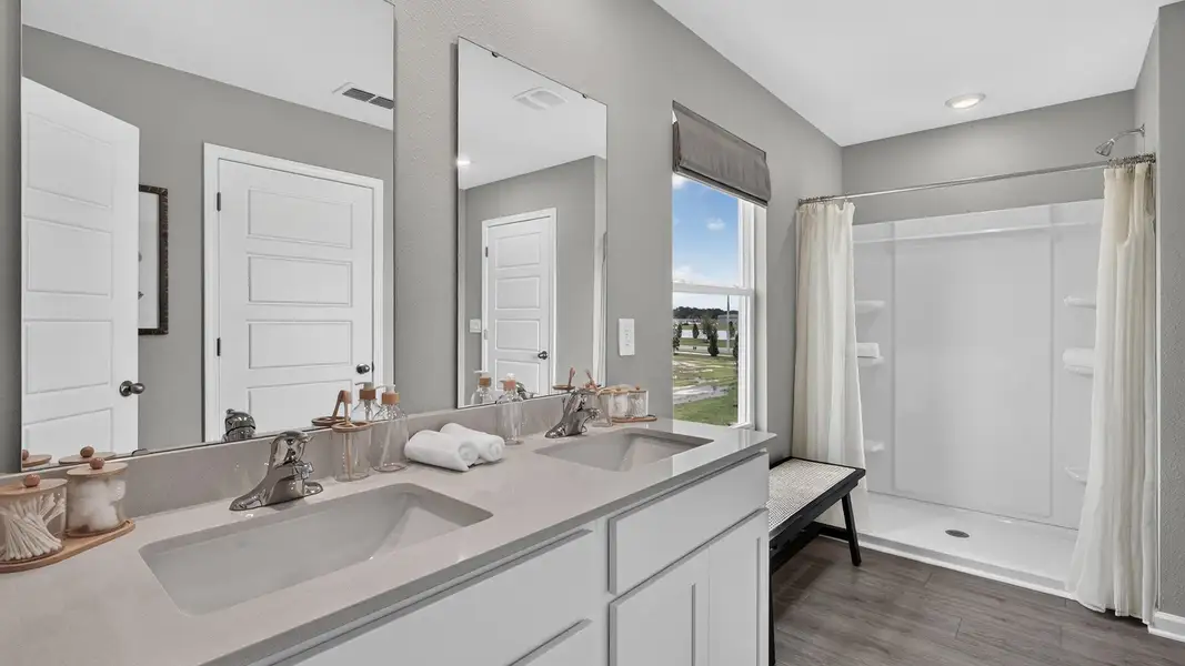 Furnished interior view inside a new home in Rookery, Green Cove Springs (Image 19).