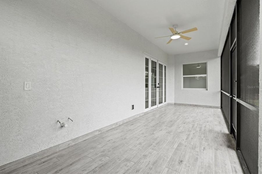Spacious, unfurnished interior of a new home in , Englewood (Image 41).