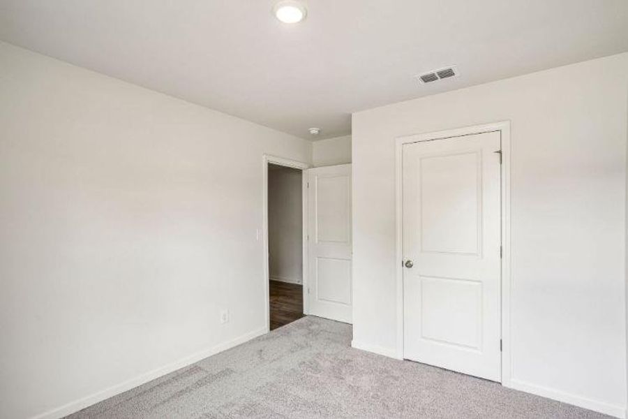 Spacious, unfurnished interior of a new home in Urban's Place, Chatsworth (Image 17). Spacious, unfurnished interior of a new home in Urban's Place, Chatsworth (Image 17).
