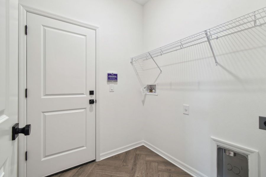 Image 43 of a home in Avalon West.