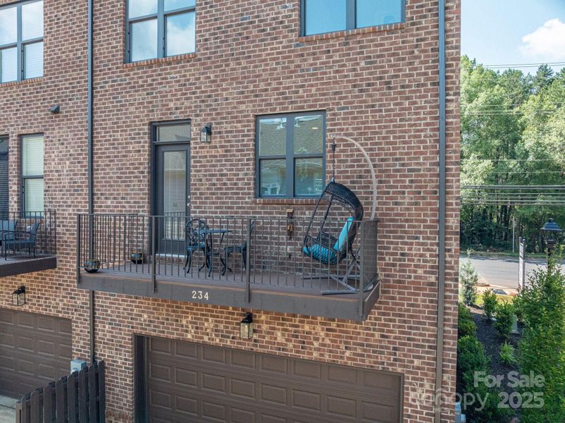 Furnished interior view inside a new home in , Huntersville (Image 9).