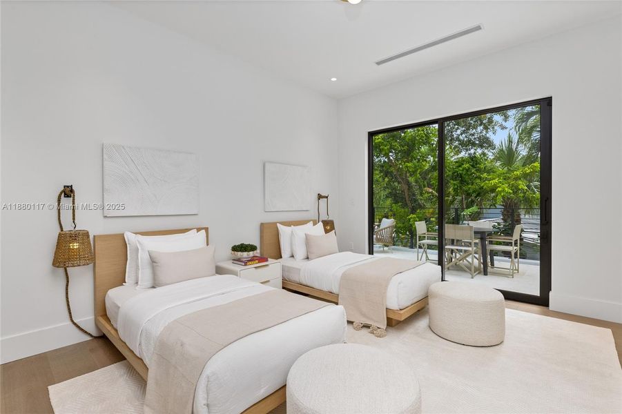 Furnished interior view inside a new home in , Miami (Image 34).