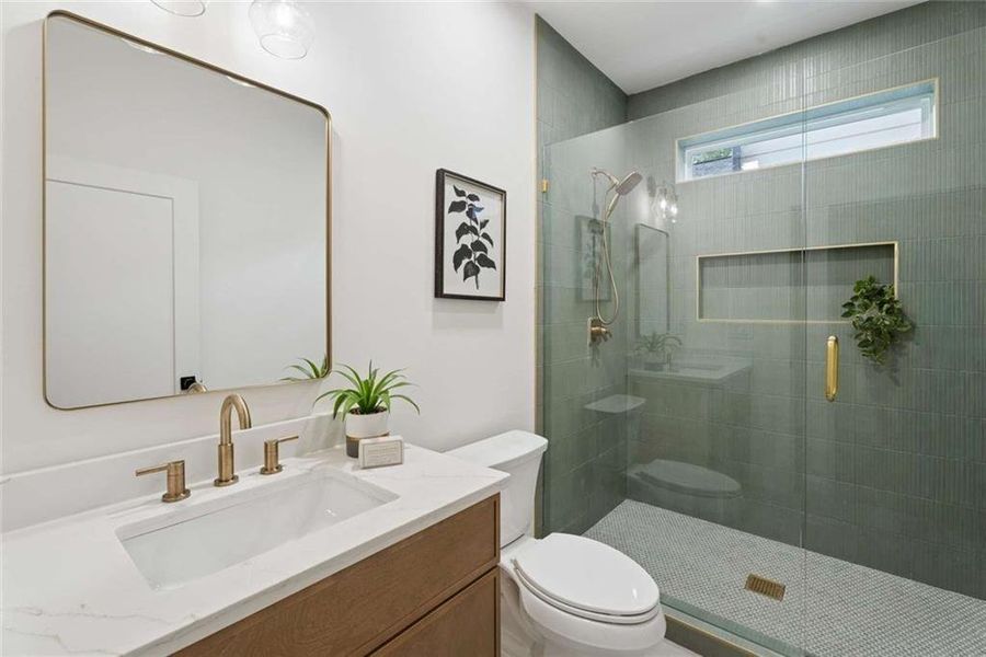 Furnished interior view inside a new home in , Atlanta (Image 43).