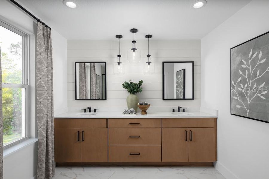 Furnished interior view inside a new home in , Orlando (Image 7).