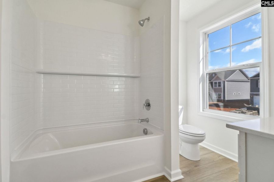 Image 37 of a home in Rolling Hills.