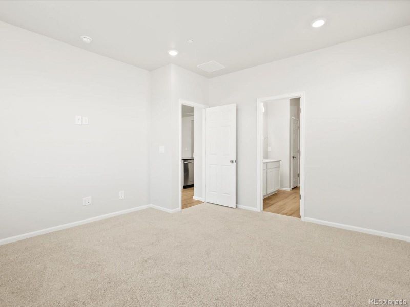 Spacious, unfurnished interior of a new home in , Commerce City (Image 13). Spacious, unfurnished interior of a new home in , Commerce City (Image 13).