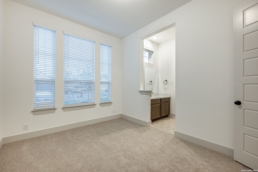 Spacious, unfurnished interior of a new home in Mesa Western, Cibolo (Image 41). Spacious, unfurnished interior of a new home in Mesa Western, Cibolo (Image 41).