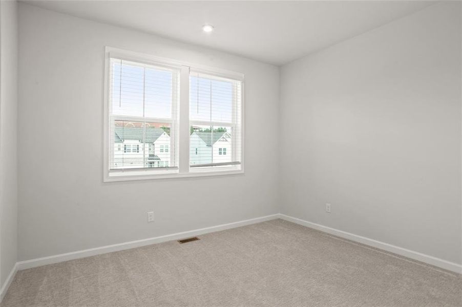 Spacious, unfurnished interior of a new home in Hillside Manor, Powder Springs (Image 33).