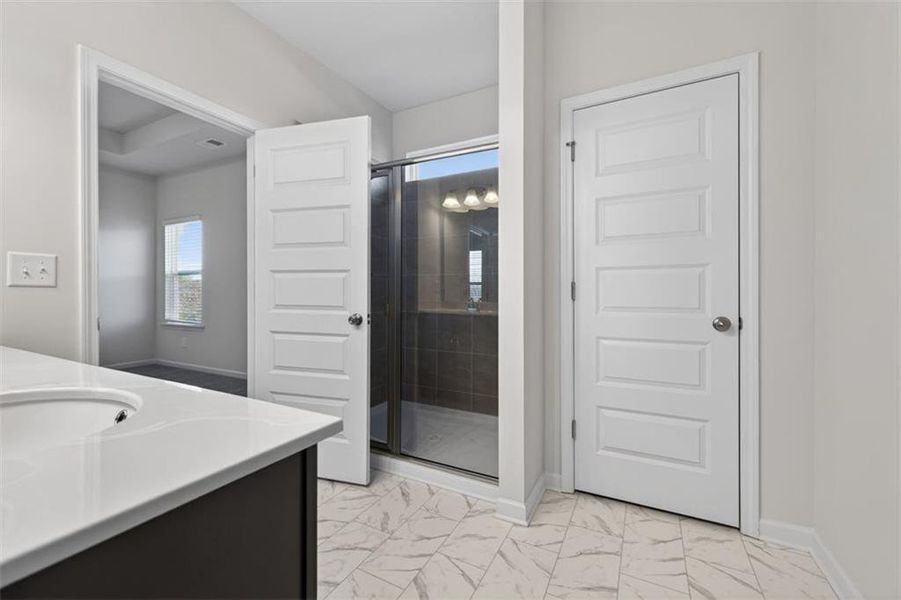 Furnished interior view inside a new home in Franklin Manor, Lawrenceville (Image 28).