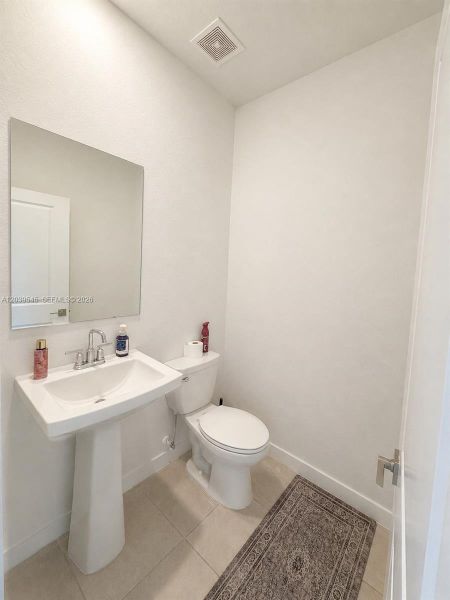 Furnished interior view inside a new home in , Homestead (Image 12).