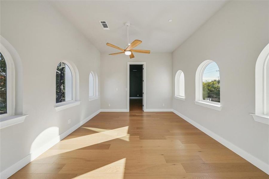 Yoga Room or Flex Space Yoga Room or Flex Space