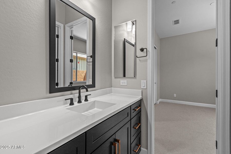 Homesite3089-004 Homesite3089-004