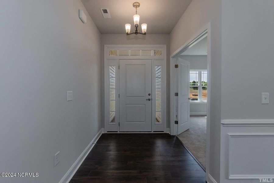Spacious, unfurnished interior of a new home in River Village Square in River Landing, Wallace (Image 11).