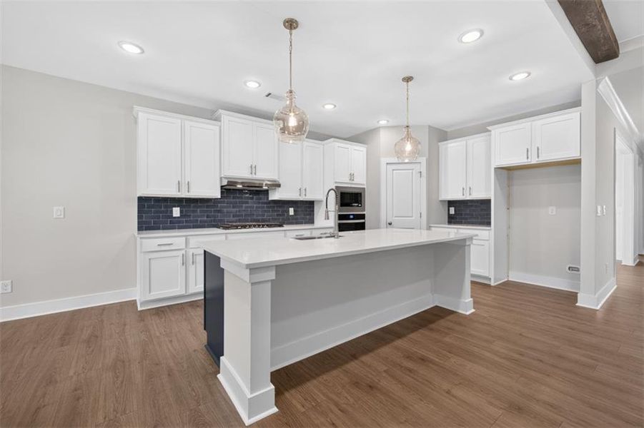 Furnished interior view inside a new home in , Gainesville (Image 10).