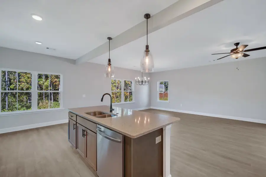 Laurel Kitchen & Family Room – Open Living Laurel Kitchen & Family Room – Open Living