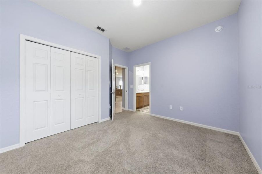 Spacious, unfurnished interior of a new home in Geneva Landings, Davenport (Image 21).