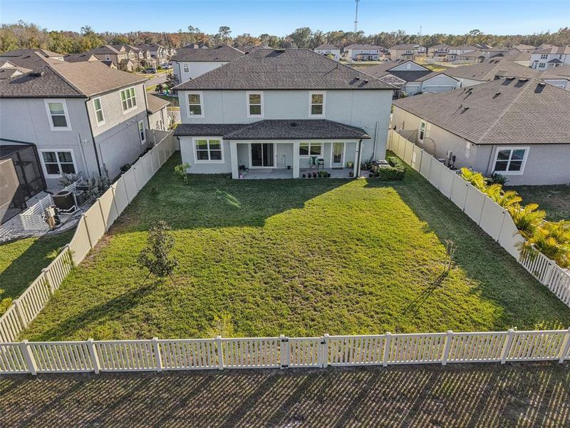 Exterior details and patio area of a home in , Spring Hill (Image 21).