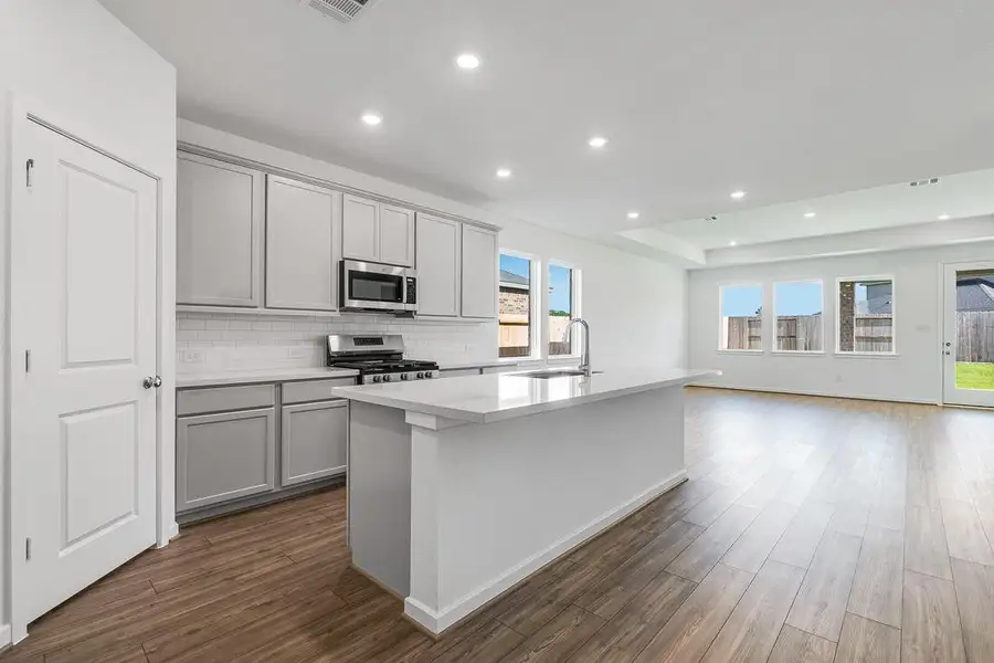 1127 Buffalo Run ~ Ready Now 1127 Buffalo Run ~ Ready Now