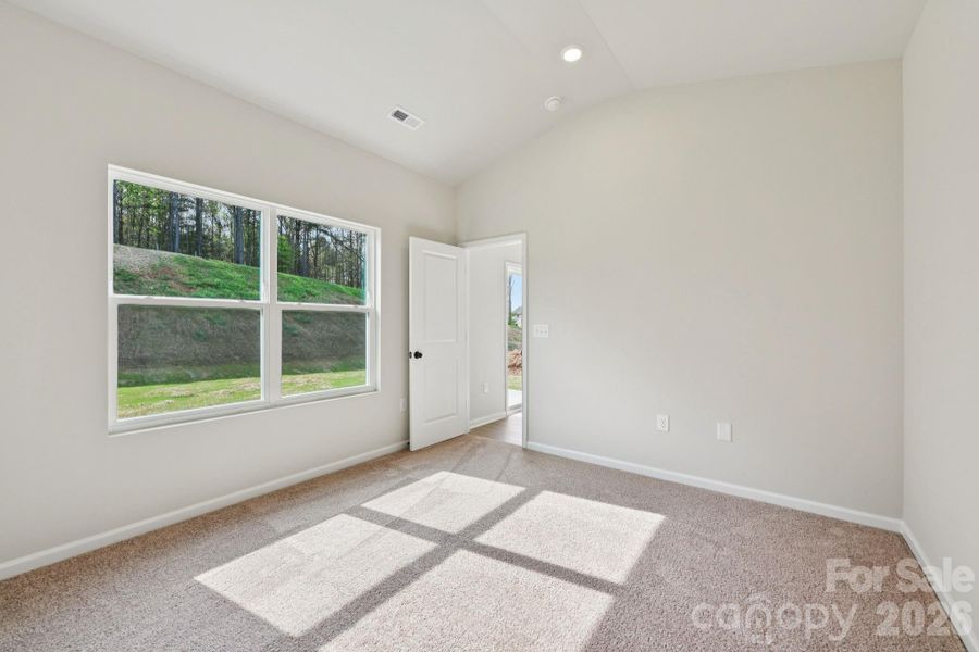 Spacious, unfurnished interior of a new home in Willow Estates, Shelby (Image 16).