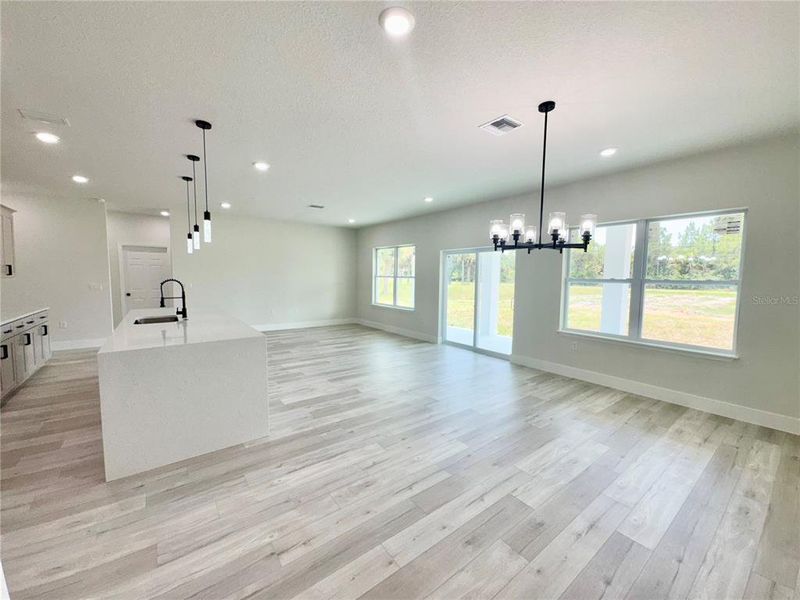 Spacious, unfurnished interior of a new home in , Palm Bay (Image 36).