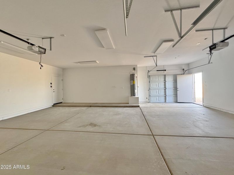 3 Car garage 3 Car garage