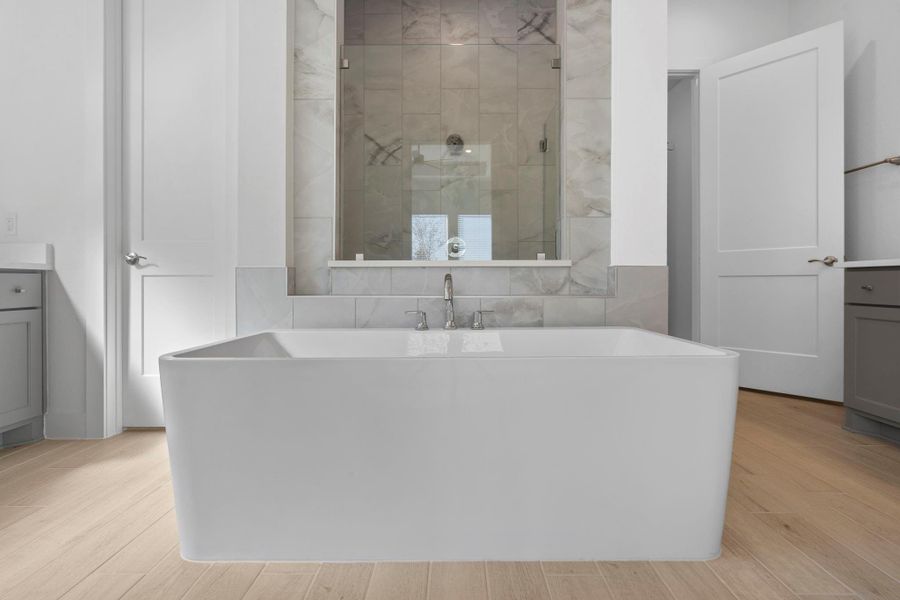 Photos are representative. Actual colors and selections may vary. Photos are representative. Actual colors and selections may vary.