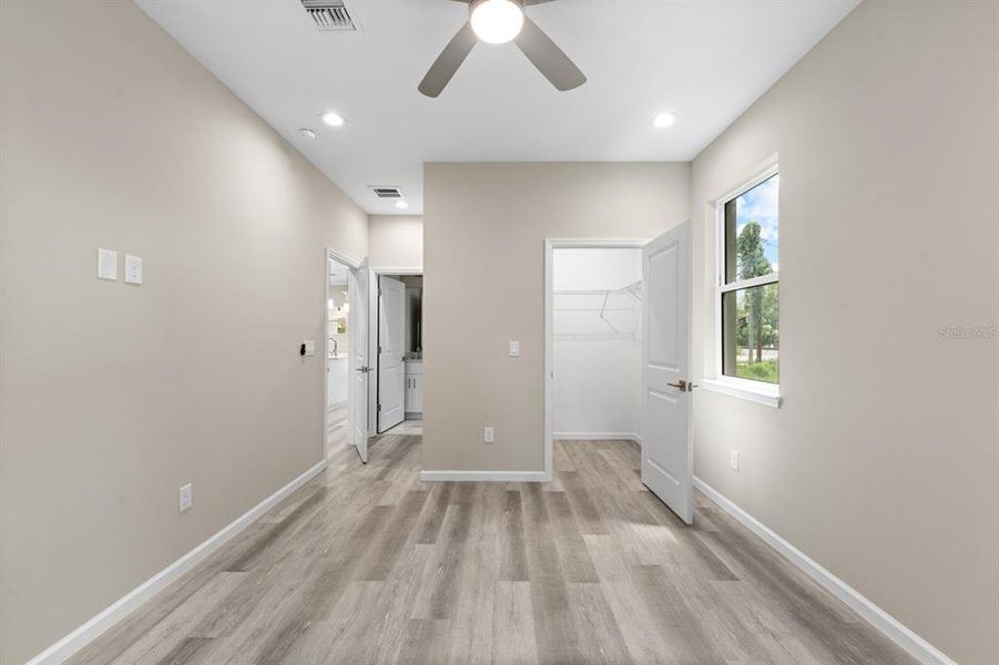 Spacious, unfurnished interior of a new home in , Tampa (Image 12). Spacious, unfurnished interior of a new home in , Tampa (Image 12).