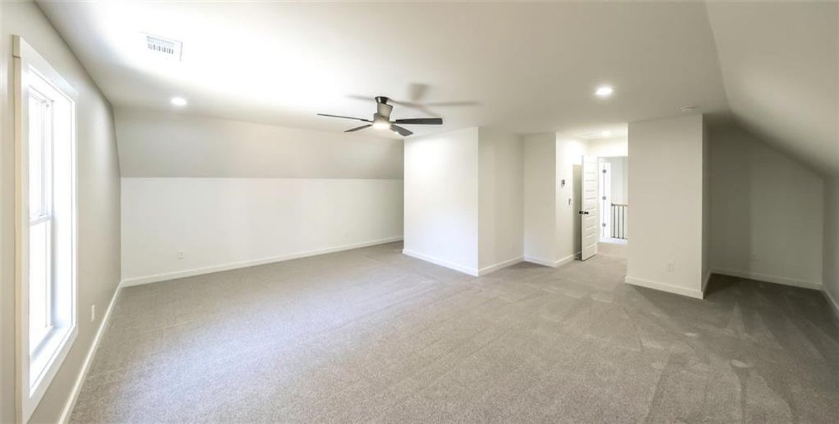 Spacious, unfurnished interior of a new home in , Cartersville (Image 45). Spacious, unfurnished interior of a new home in , Cartersville (Image 45).