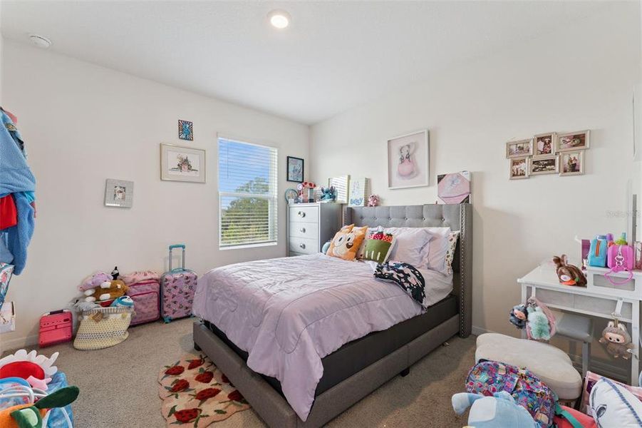 Furnished interior view inside a new home in Kindred, Kissimmee (Image 15).
