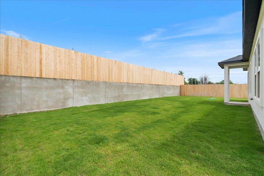 Privacy and security with plenty of space for outdoor entertaining. Privacy and security with plenty of space for outdoor entertaining.