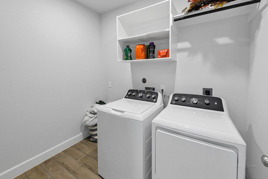 Image 43 of a home in Cross Creek West 55'. Image 43 of a home in Cross Creek West 55'.