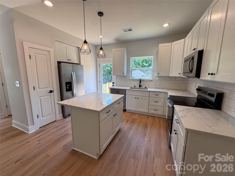 Furnished interior view inside a new home in , Gastonia (Image 8).
