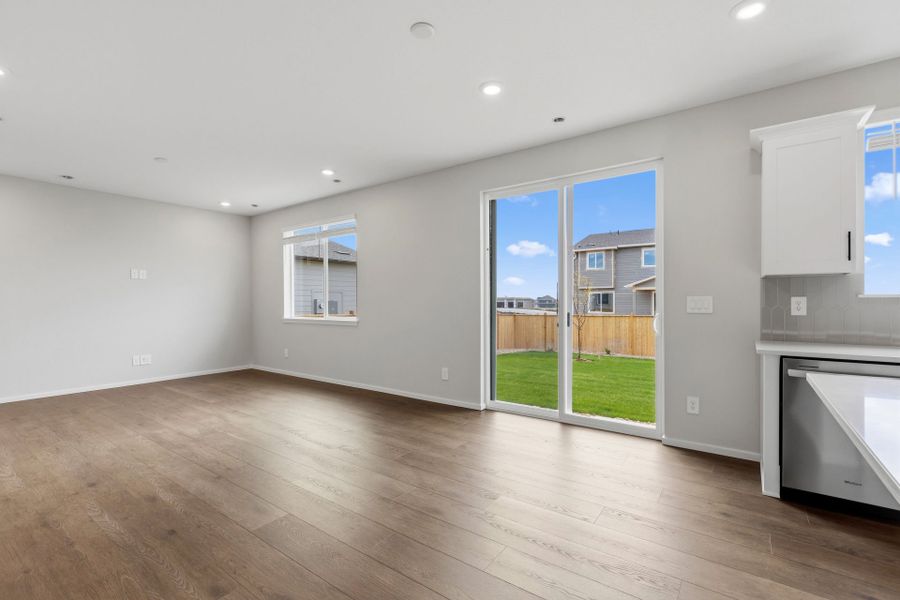 Spacious, unfurnished interior of a new home in Murata Farms, Fort Lupton (Image 13). Spacious, unfurnished interior of a new home in Murata Farms, Fort Lupton (Image 13).