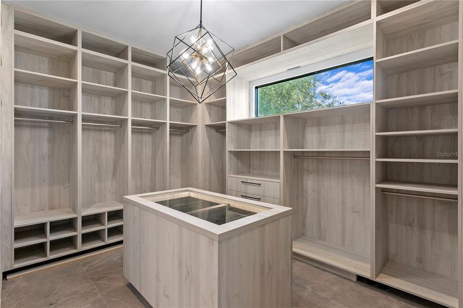 Furnished interior view inside a new home in Snell Isles, St. Petersburg (Image 4). Furnished interior view inside a new home in Snell Isles, St. Petersburg (Image 4).