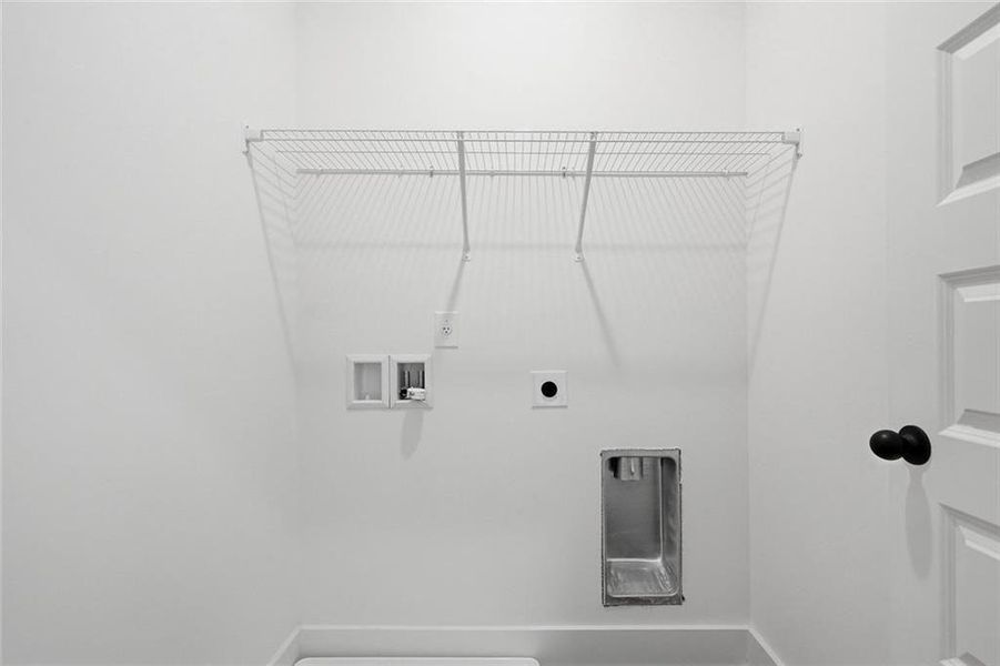 Spacious, unfurnished interior of a new home in , Mansfield (Image 38).