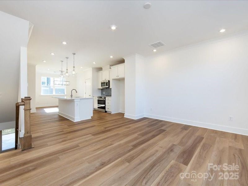 Great Room Connecting to Open Kitchen Great Room Connecting to Open Kitchen