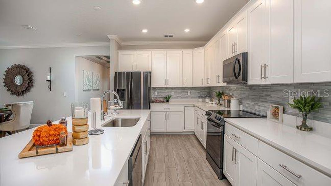 Furnished interior view inside a new home in Briarwood, Alachua (Image 6). Furnished interior view inside a new home in Briarwood, Alachua (Image 6).