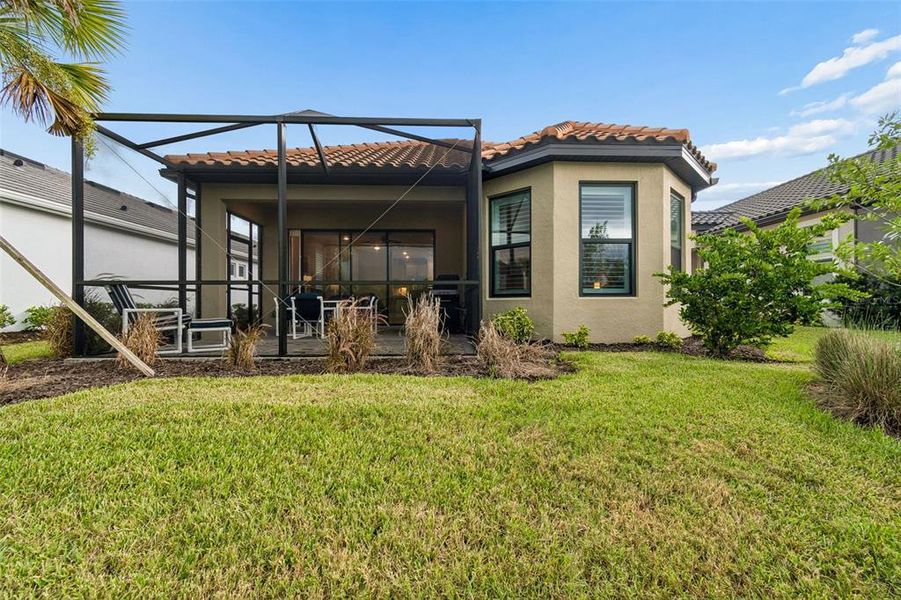 Exterior details and patio area of a home in , Wesley Chapel (Image 34). Exterior details and patio area of a home in , Wesley Chapel (Image 34).