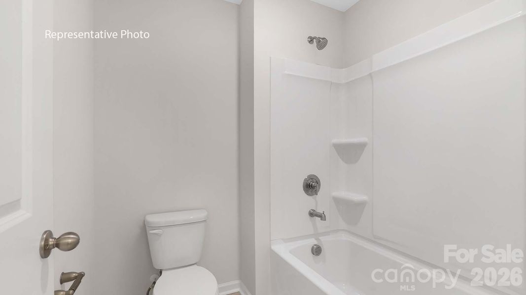 Furnished interior view inside a new home in Sylvan Creek, Denver (Image 28).