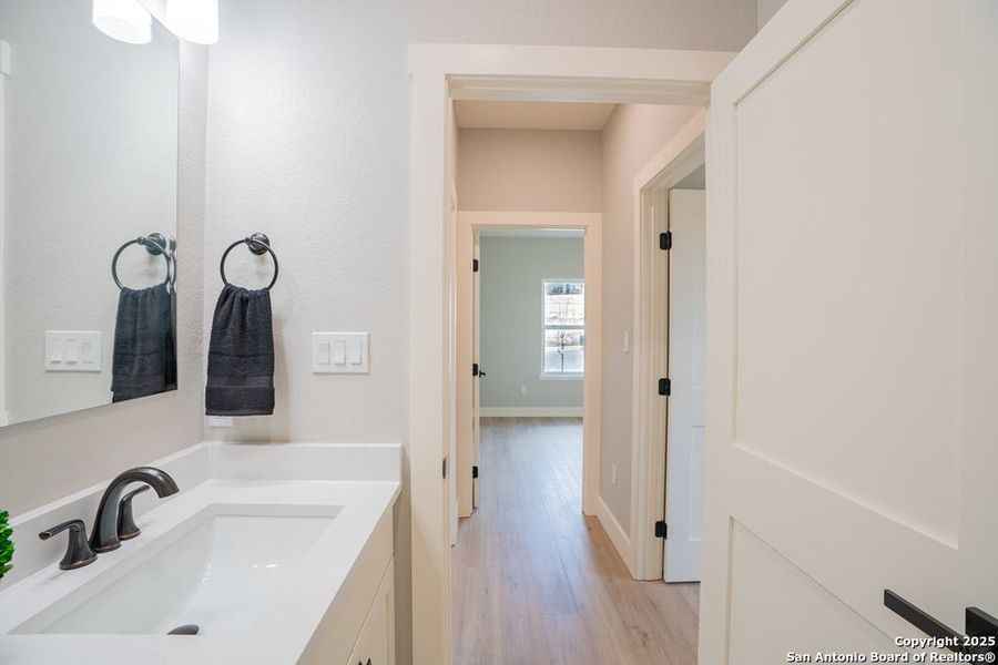 Furnished interior view inside a new home in , Kerrville (Image 4).