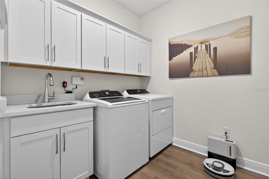 Furnished interior view inside a new home in Seaire, Parrish (Image 60).