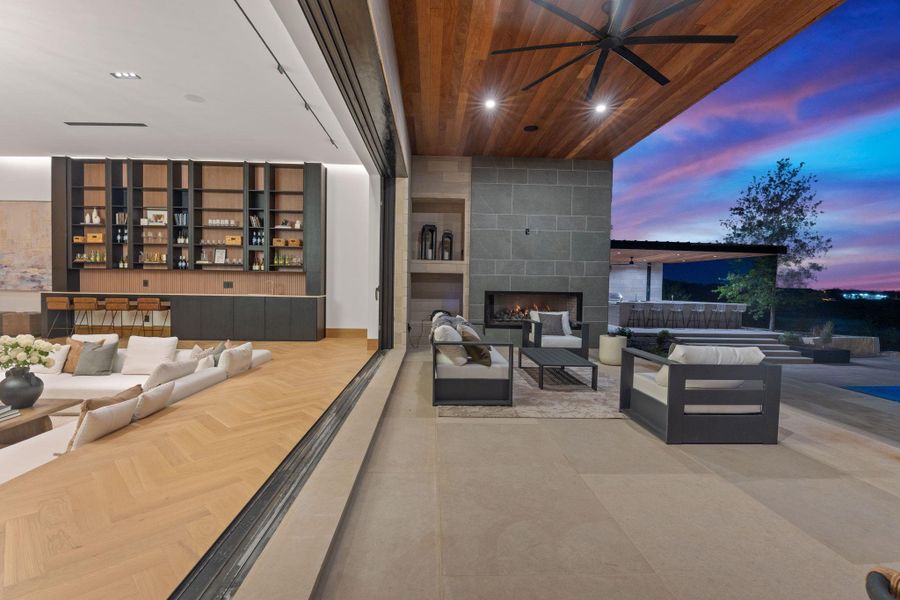 Furnished interior view inside a new home in , Austin (Image 7). Furnished interior view inside a new home in , Austin (Image 7).