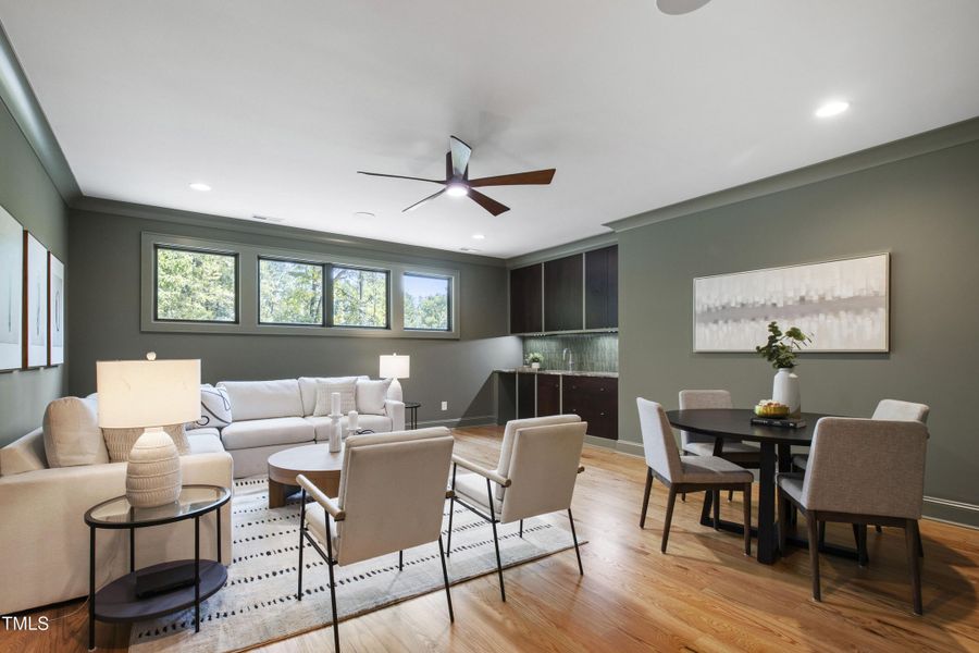 Tanbark (68) Tanbark (68)